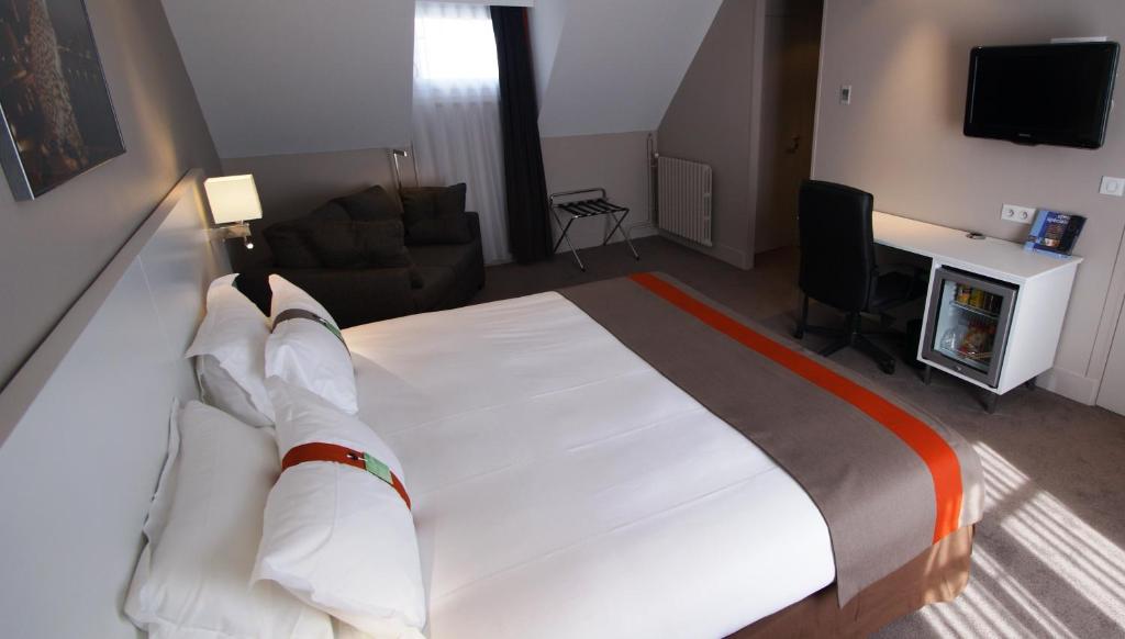 holidayinn auteuil 102