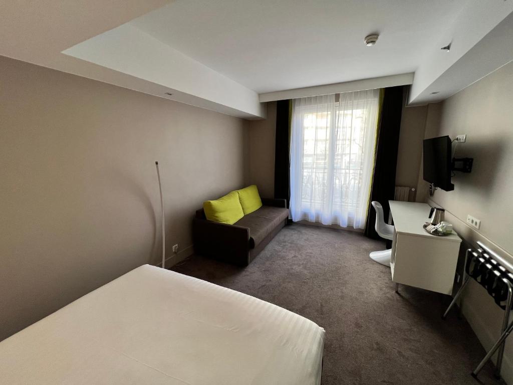 holidayinn auteuil 120
