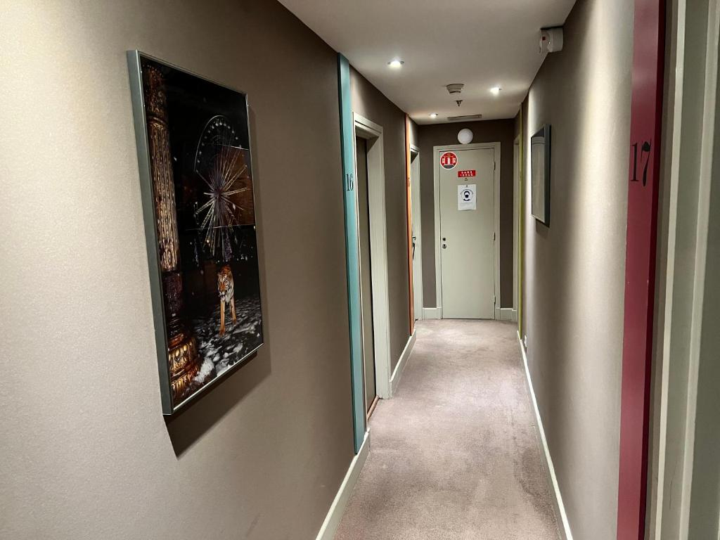 holidayinn auteuil 71